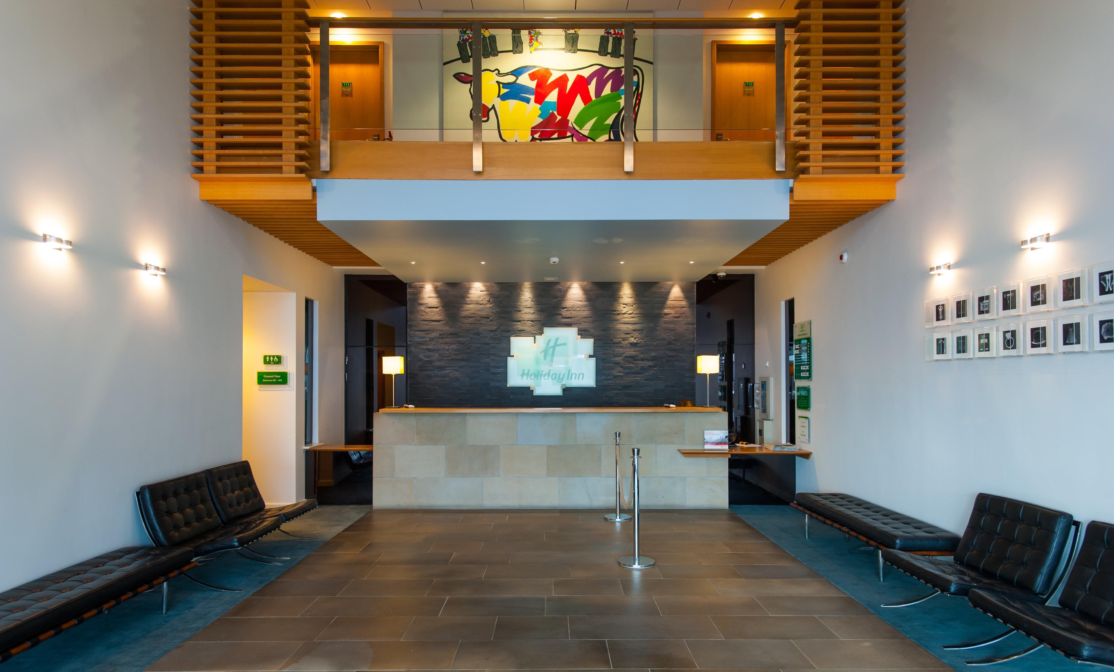 Holiday Inn Salisbury - Stonehenge By Ihg Amesbury Extérieur photo