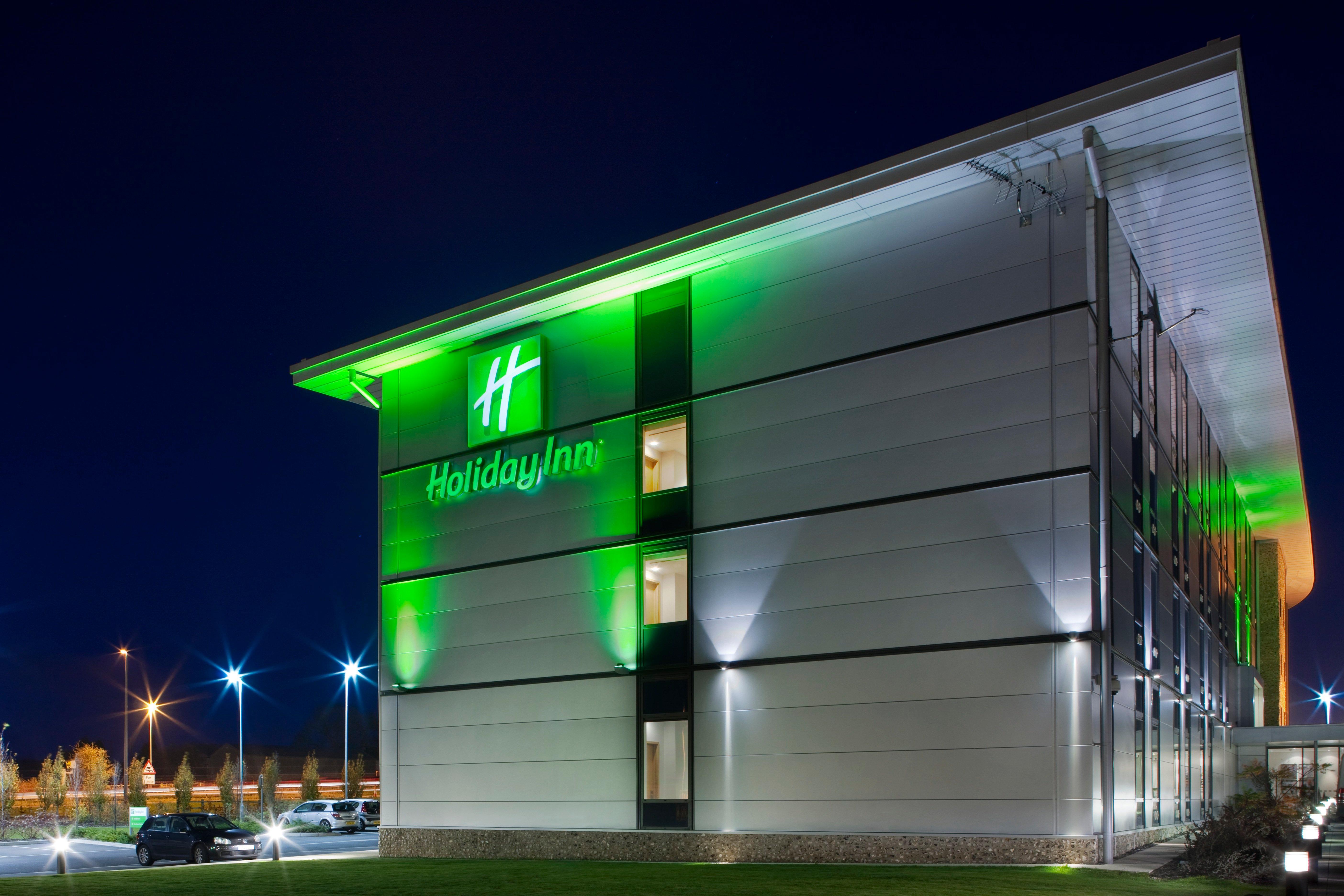 Holiday Inn Salisbury - Stonehenge By Ihg Amesbury Extérieur photo