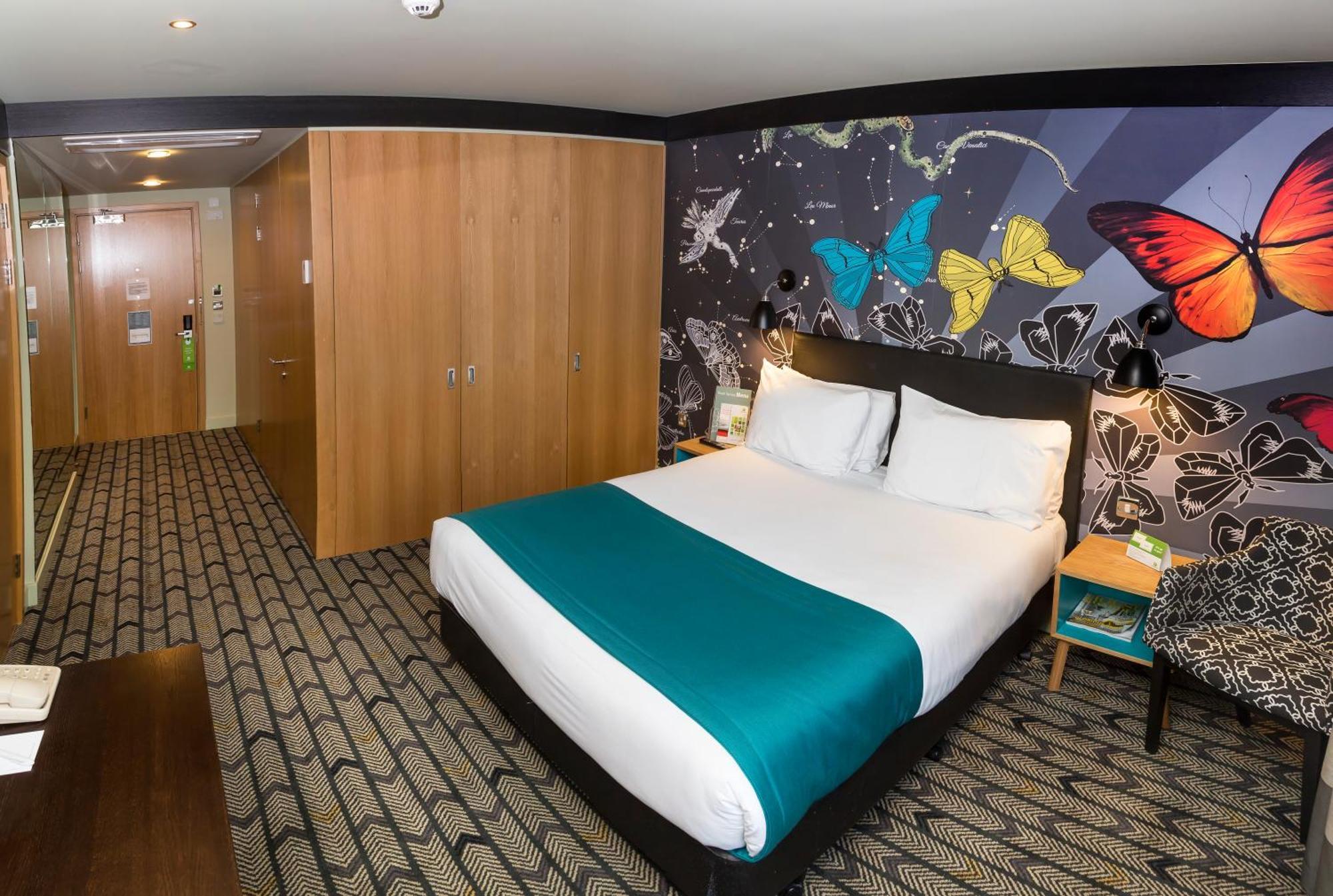Holiday Inn Salisbury - Stonehenge By Ihg Amesbury Extérieur photo